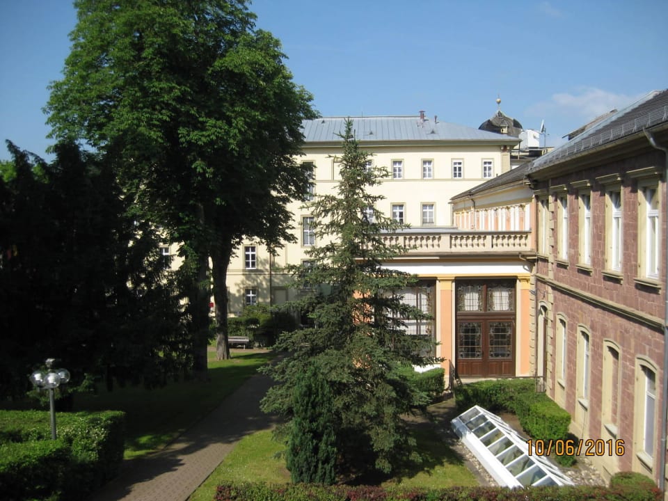 Blick zum Hotel Hotel Kaiserhof Victoria