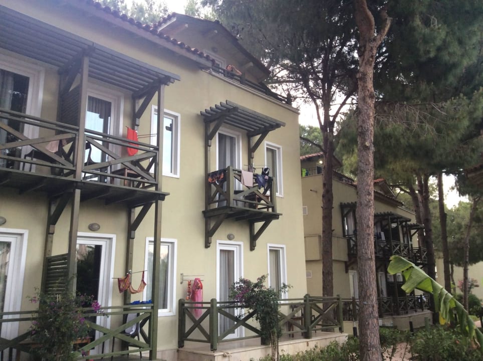 Bungalows Crystal Flora Pearl Collection