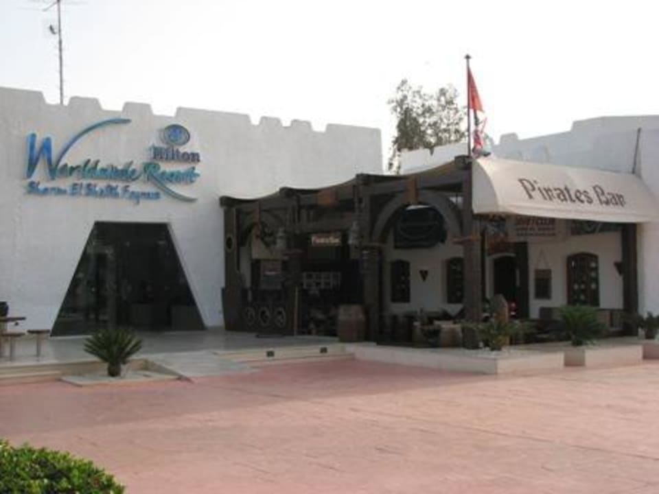 Pirates Bar neben der Rezeption JAZ Fayrouz