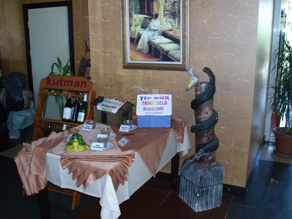 Im Restaurant mit Blick auf Gewürze Hotel Orfeus Park