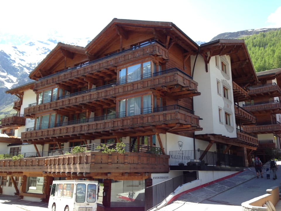 Außenansicht Walliserhof Grand-Hotel & Spa