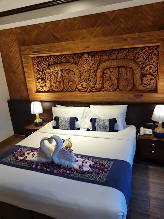 Zimmer Phor Liang Meun Terracotta Arts