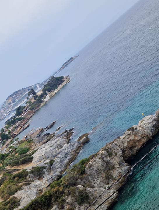 Strand Tusan Beach Resort