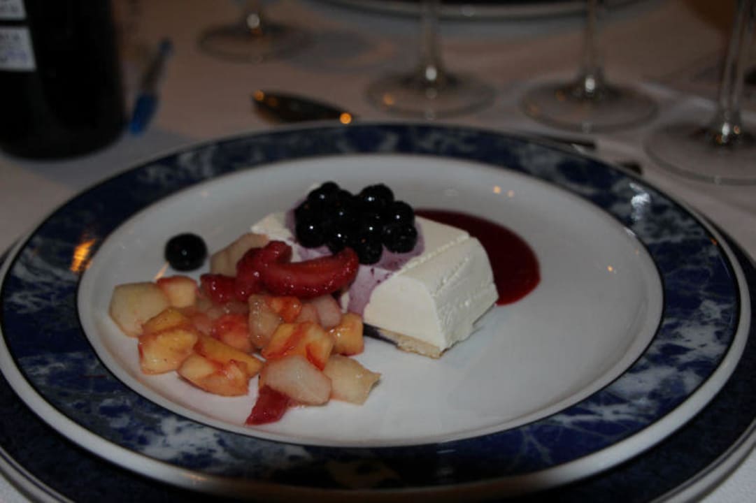 Dessert Hotel Serrano Palace