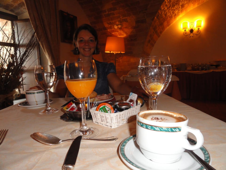 Frühstück Hotel Castello Chiola