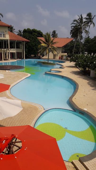 Pool Turyaa Kalutara