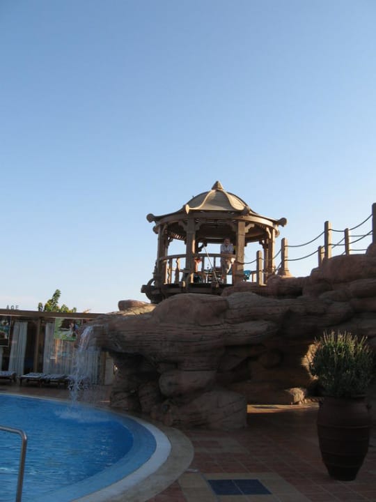 Nettes Türmchen Charmillion Club Resort