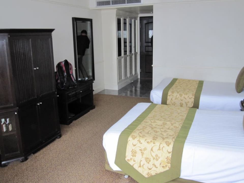 Bett Bangkok Marriott Marquis Queen's Park