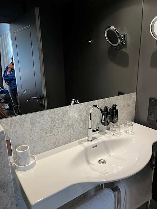 Zimmer Hotel Reja, a Member of Design Hotels