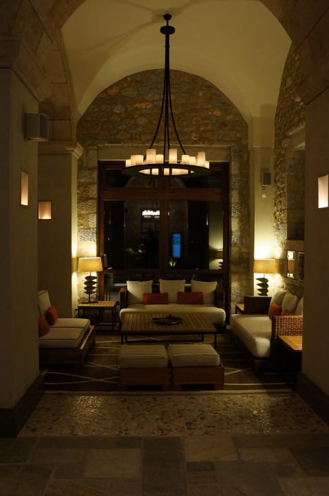 Lobby The Westin Resort Costa Navarino