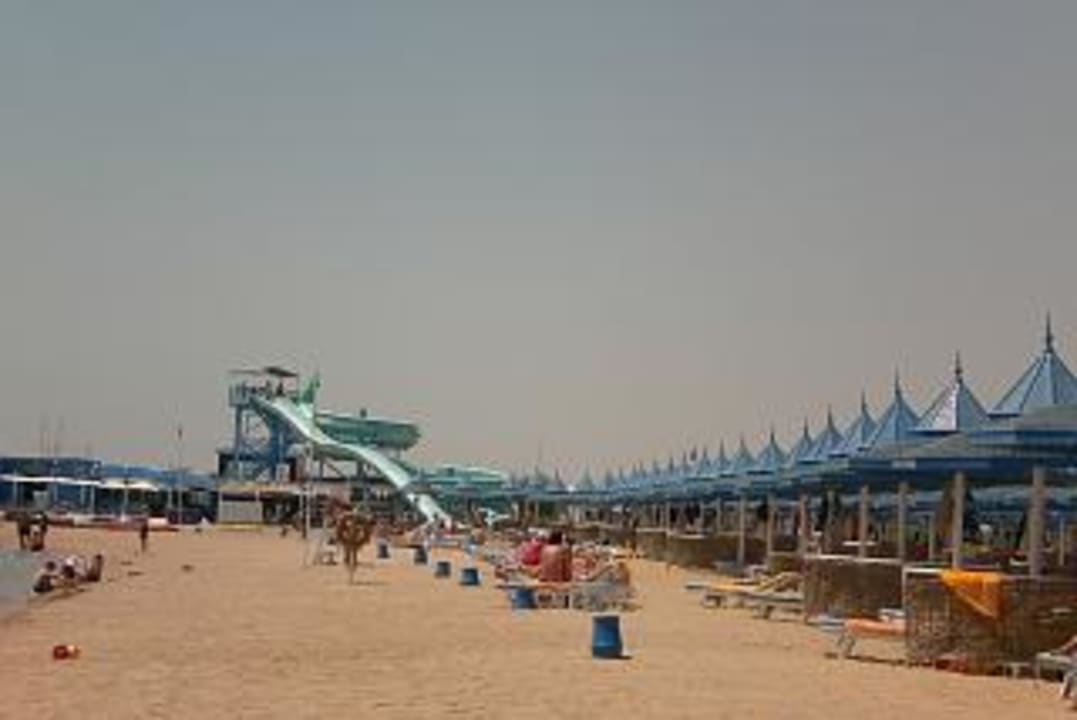 Strand des Grand Hotels The Grand Hotel Hurghada