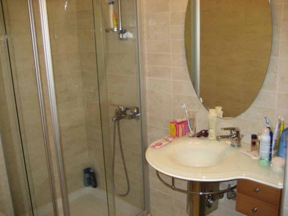 Bad (renovierter Teil ) Hotel Eva Bay