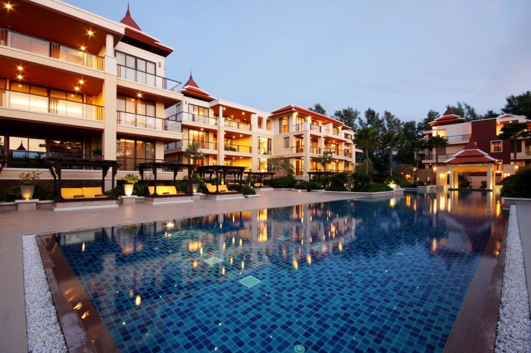 Exterior at night Mövenpick Resort Bangtao Beach Phuket