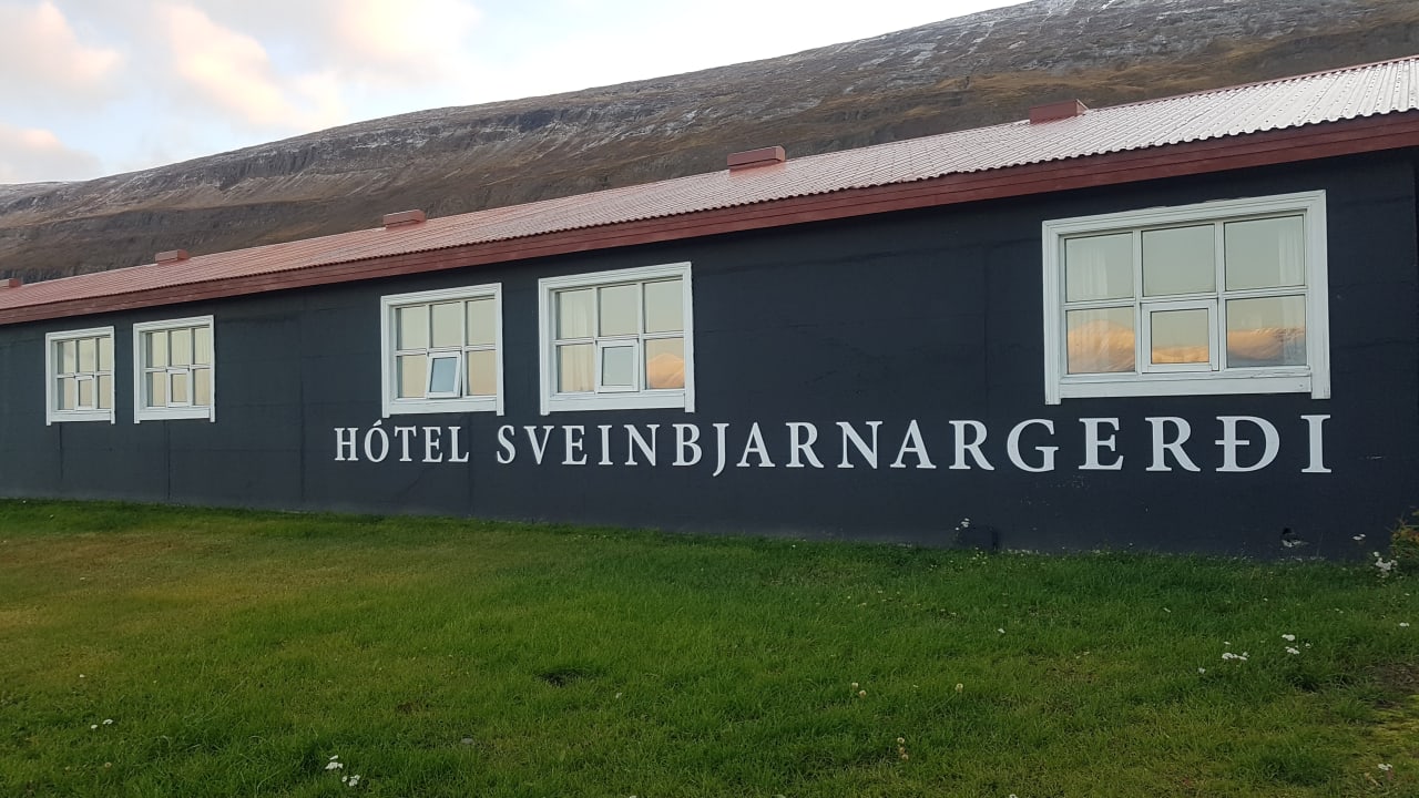 Außenansicht Countryhotel Sveinbjarnargerdi