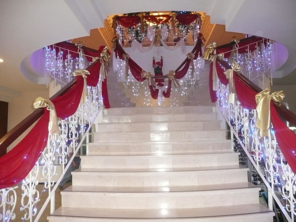 Weihnachtsdeko Treppe Adalya Resort & Spa - Adults Only