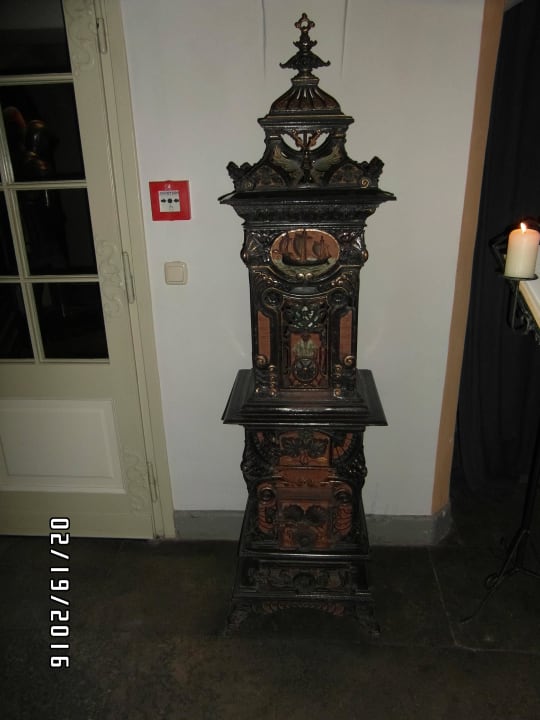 Haupthaus Wasserschloss Mellenthin