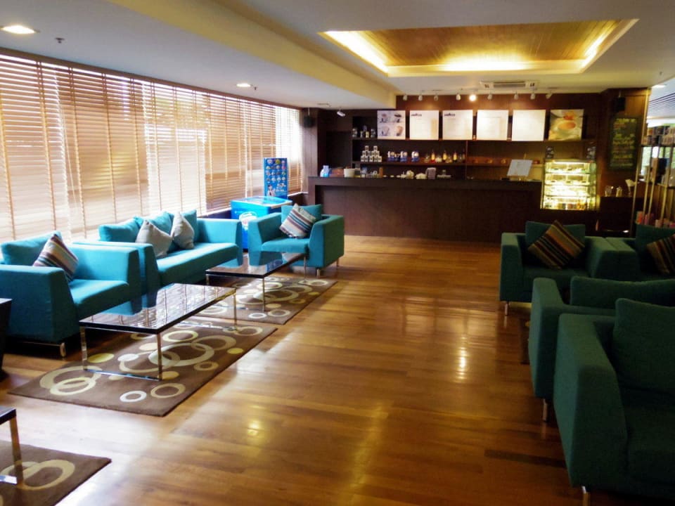 Lobby Lohas Suites Sukhumvit by SuperHotel Bangkok