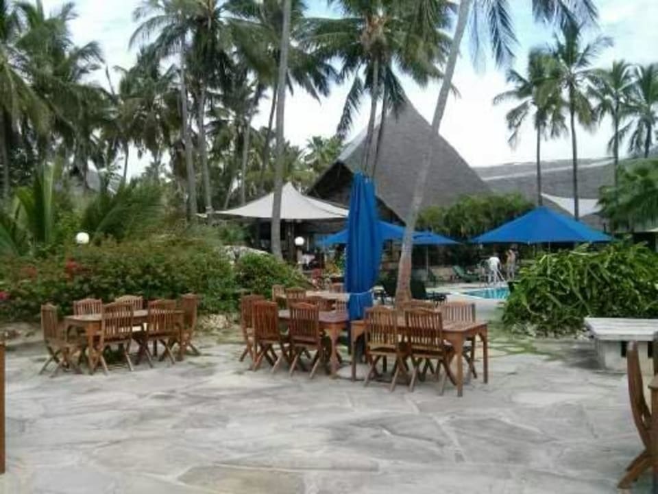 Am Tag Bahari Beach Hotel