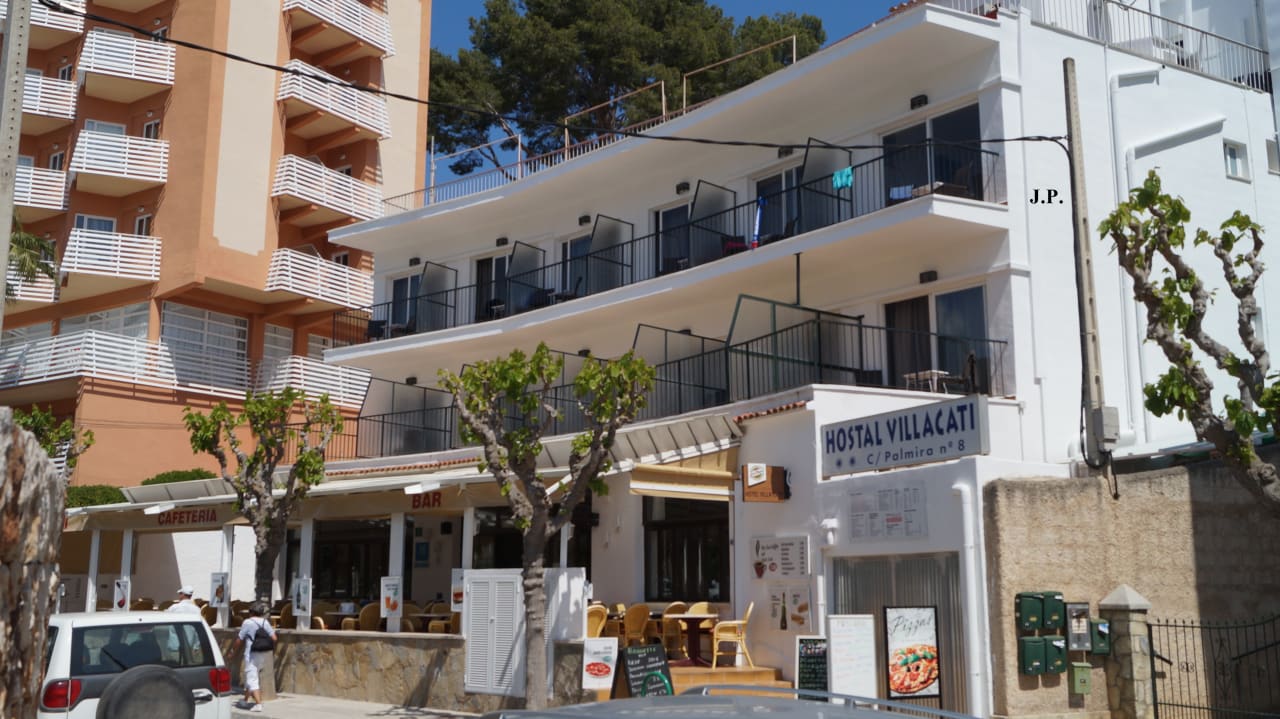 Außenansicht Hostal Villa Cati