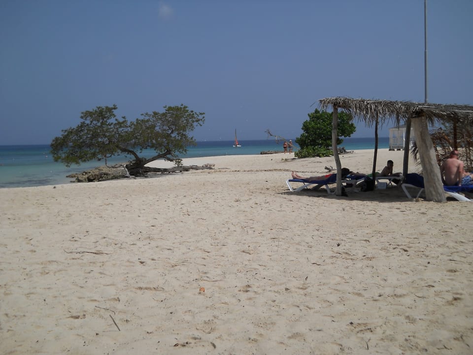 Strand Hotel Playa Pesquero