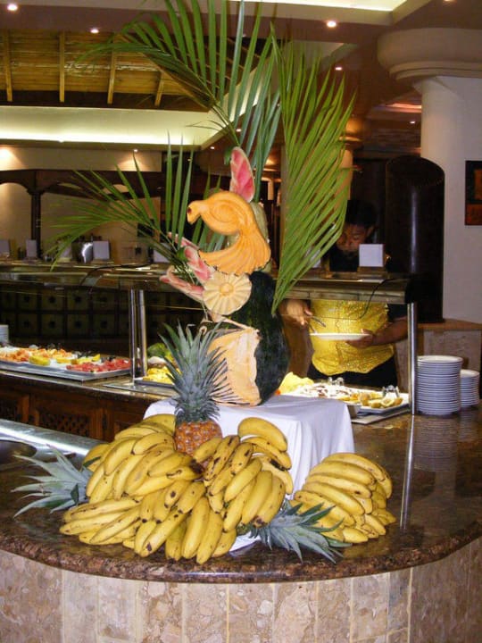 Buffet Grand Sirenis Punta Cana Resort & Aquagames