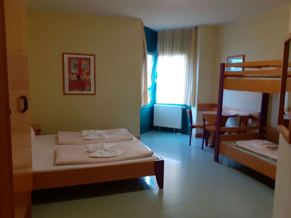 Zimmer Pfalz-Jugendherberge Neustadt