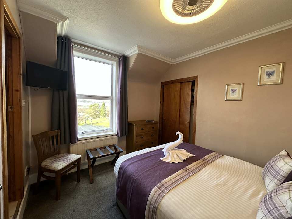 Zimmer Guisachan Guesthouse