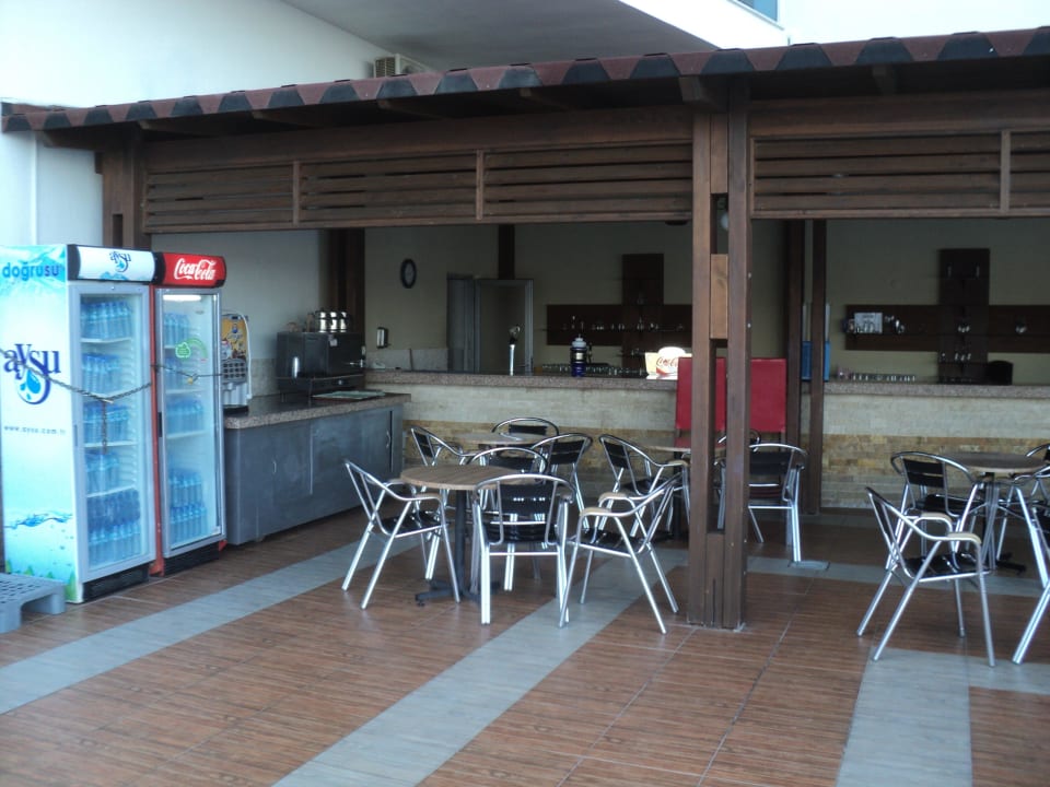 Poolbar Cenger Beach Resort & Spa