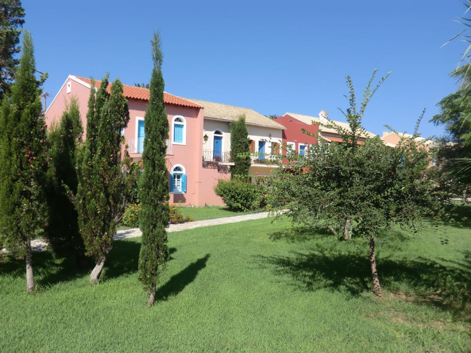 Haüser im vorderen Teil der Anlage St. George's Bay Country Club