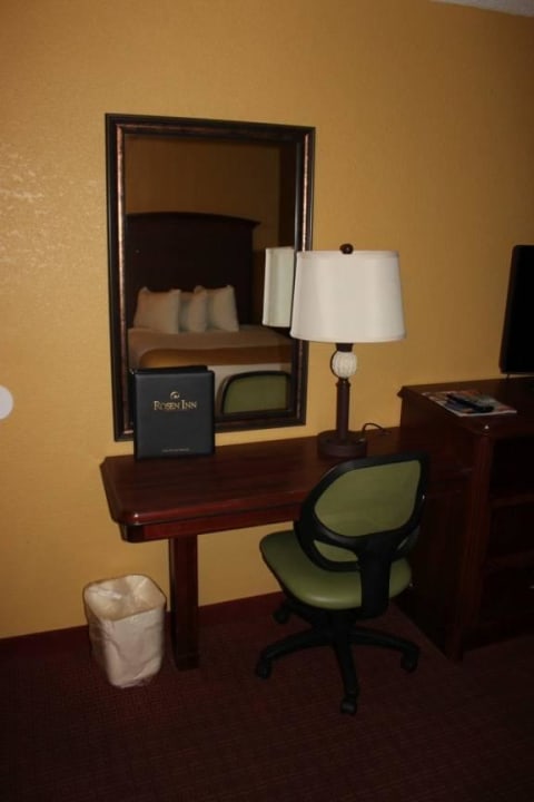 Zimmer Hotel Rosen Inn at Pointe Orlando