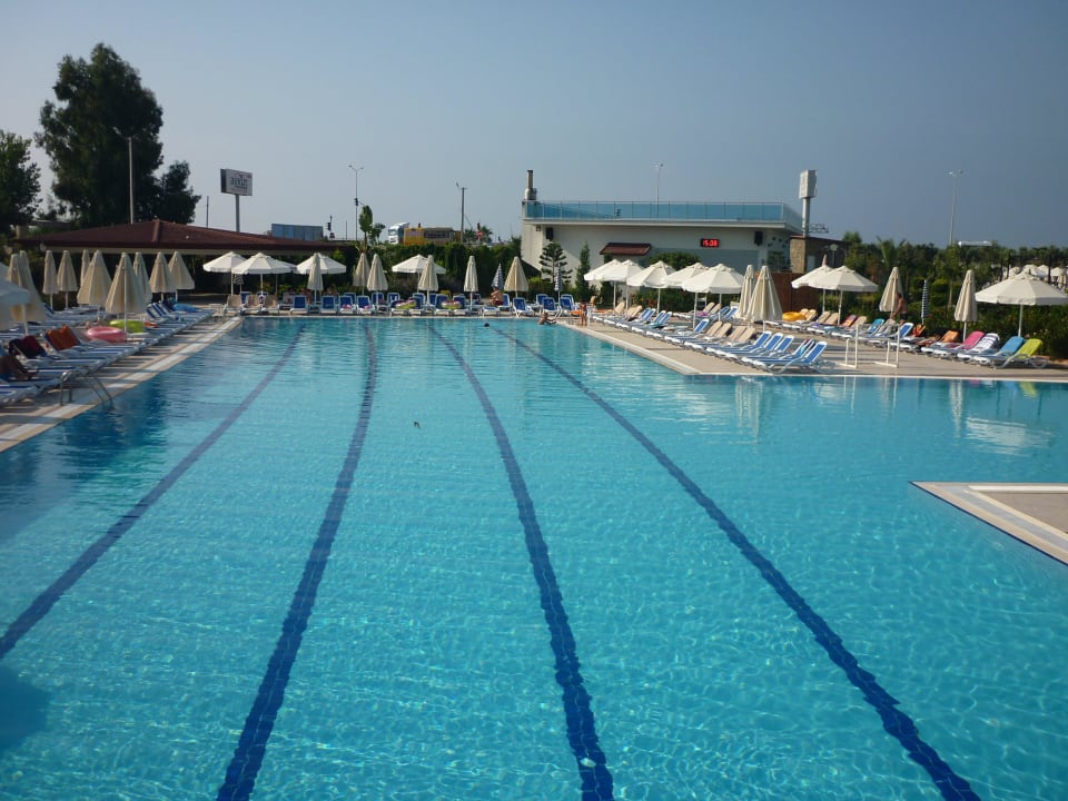 Andere Seite des Pools Kahya Resort Aqua & Spa