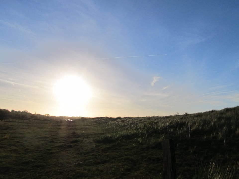 Sonniger Herbsttag am Strand Ferienwohnungen Ferienpark Weissenhäuser Strand