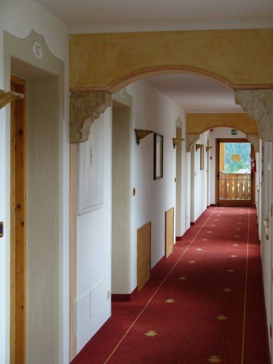 Hotelflur, Neubau Hotel Tharerwirt