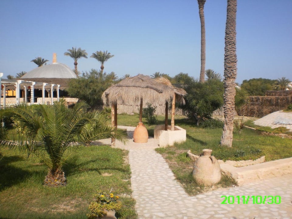 Auf dem Weg zum Strand Djerba Sun Beach Hotel & Spa