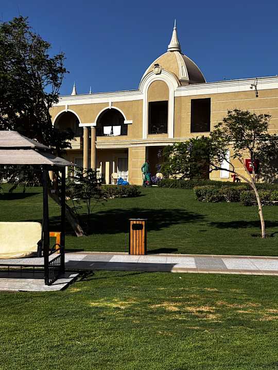 Außenansicht Titanic Royal