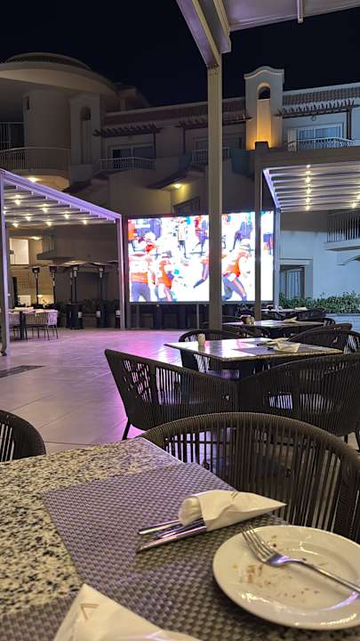 Gastro The V Luxury Resort Sahl Hasheesh