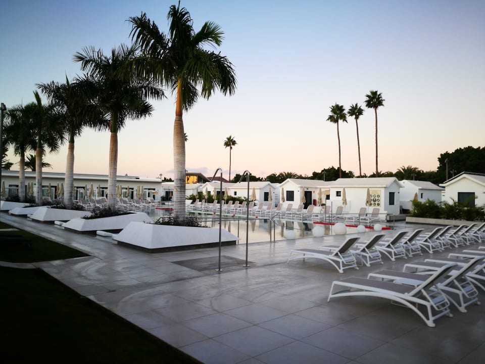 Pool Club Maspalomas Suites & SPA