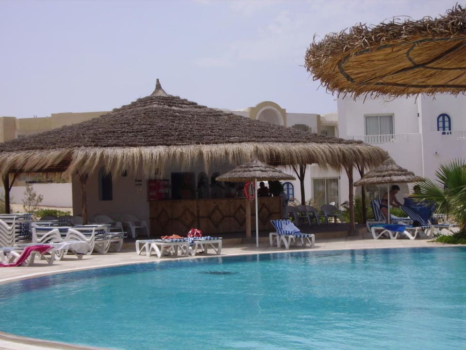 Il bar della piscina relax Djerba Sun Beach Hotel & Spa
