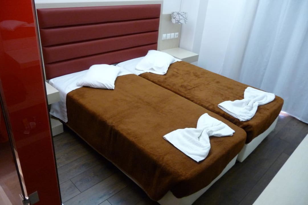 Doppelzimmer 103 nach Renovierung Hotel Forest Park