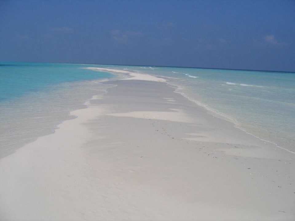 Sandbank Kuredu Island Resort & Spa
