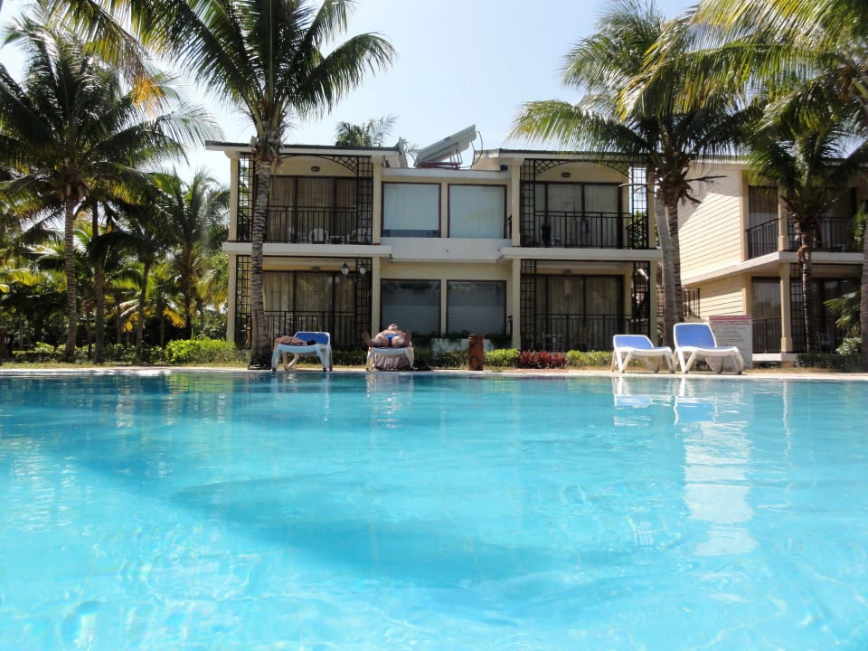 Zimmer 1200-1204 vom Poo, gesehen Hotel Sol Cayo Santa Maria