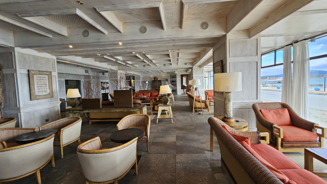 Lobby Hotel CostAustralis