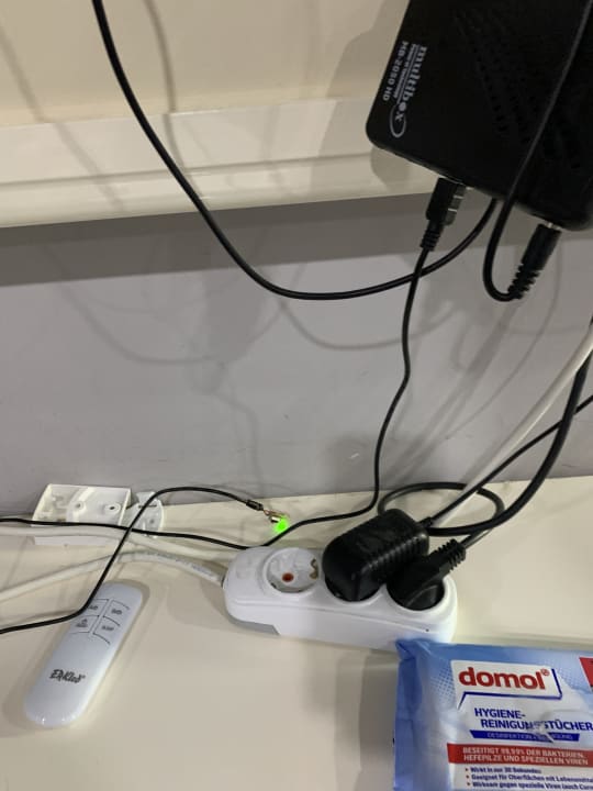 Zimmer lily airport otel