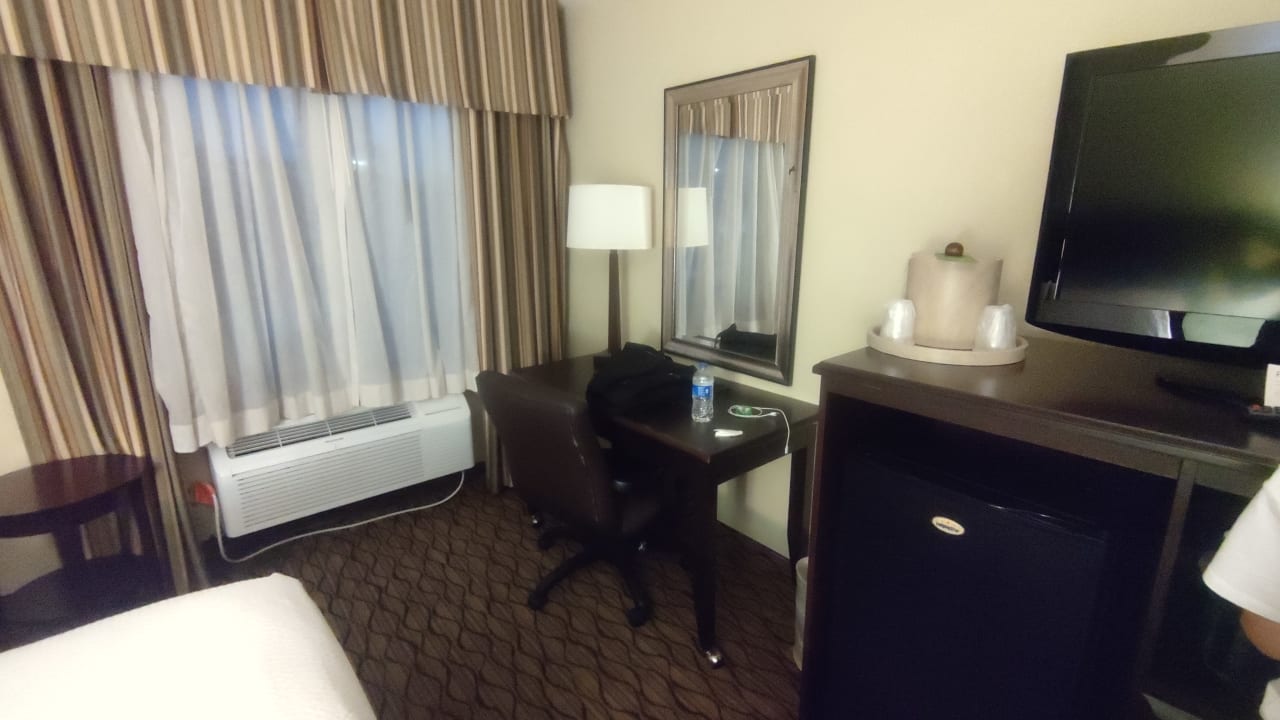 Zimmer Hotel Holiday Inn Express Fort Myers West - The Forum
