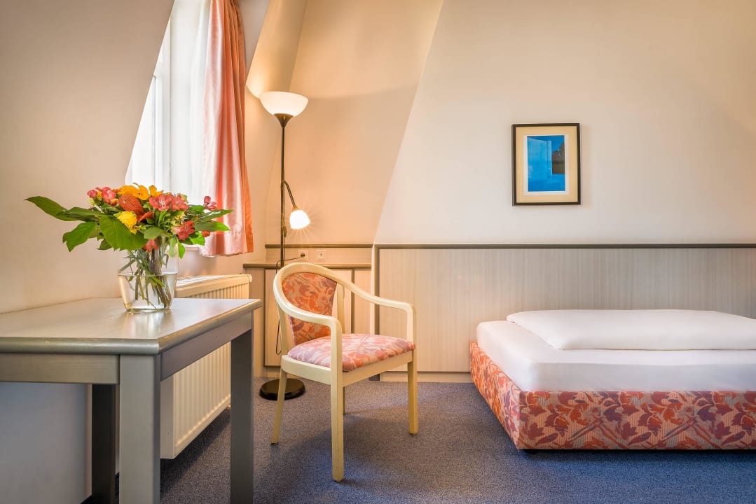 Einzelzimmer Hotel am Bonhoefferplatz