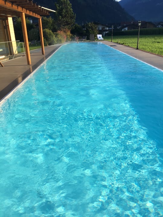Pool Theresa - Wellness & Genießer Hotel