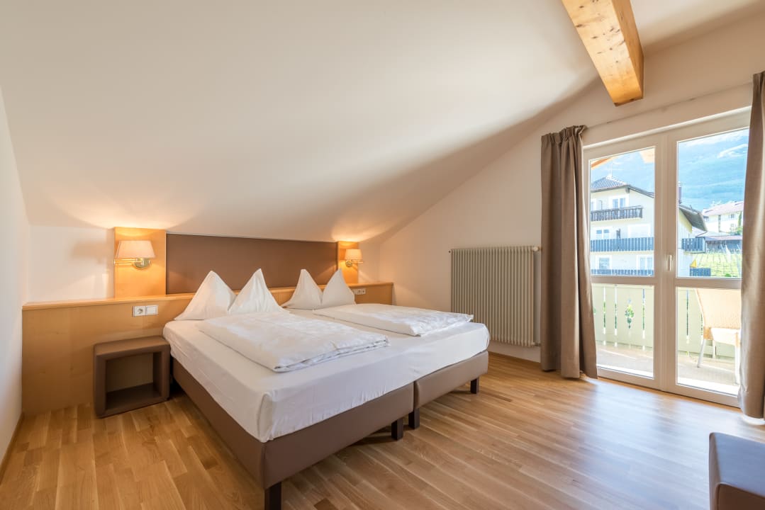 Zimmer Tirolerin B&B