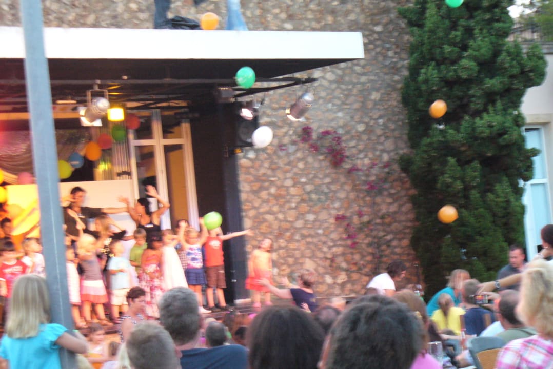 Abendliche Kinder-Disco Holiday Village Majorca