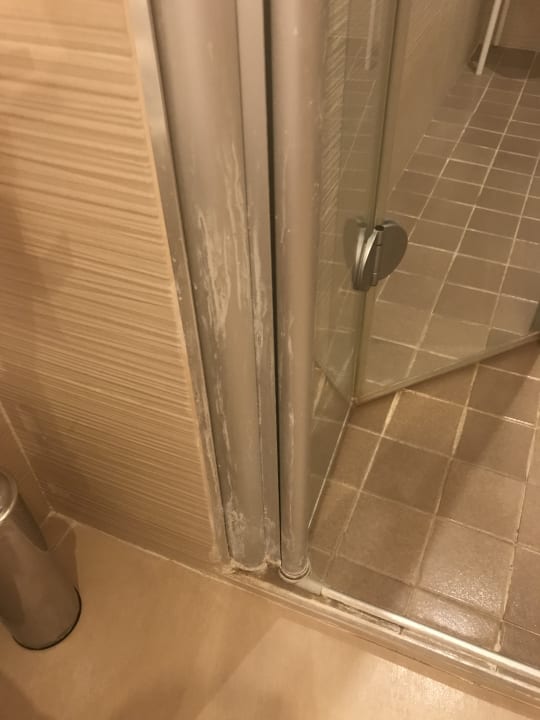 Zimmer Hotel Ferretti Beach