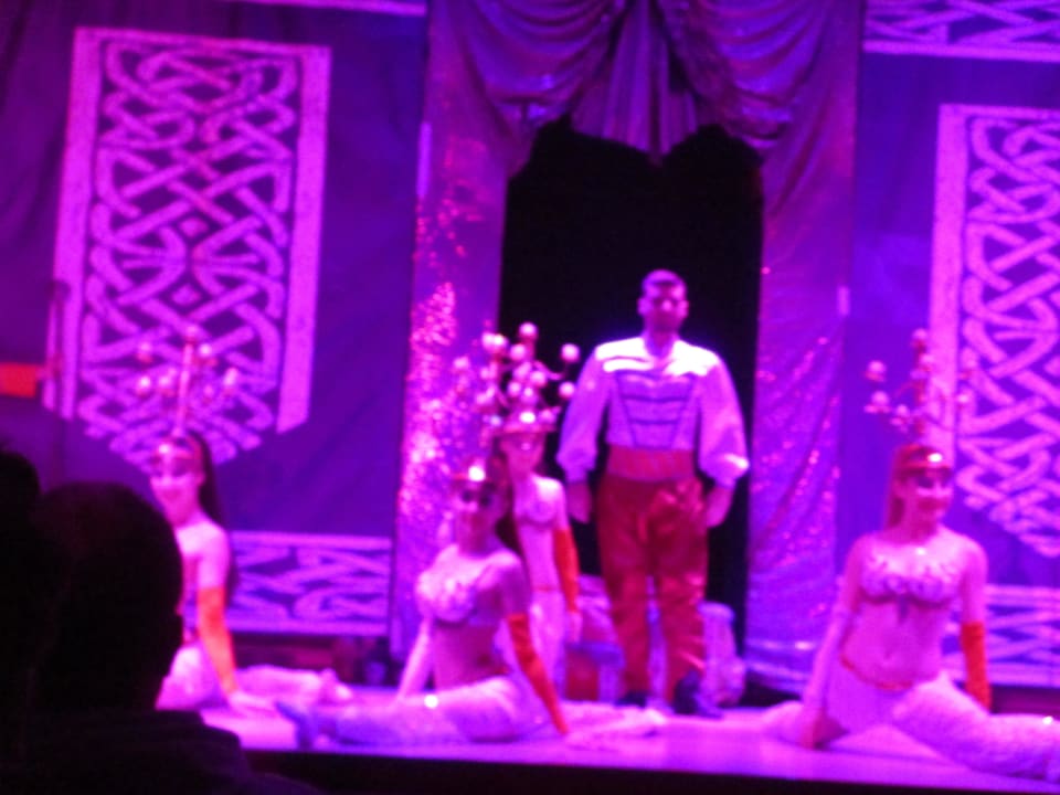 Tanzshow von aussen Trendy Aspendos Beach Hotel